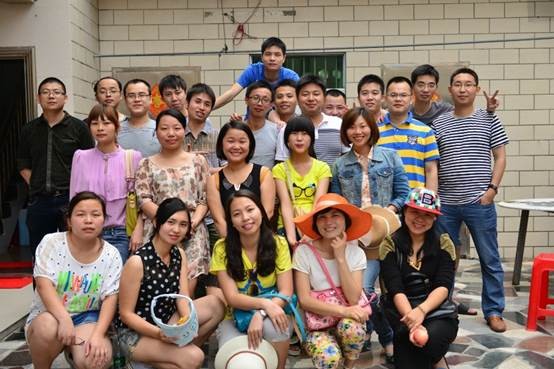 2014公司組（zǔ）織集體外出旅遊（yóu）